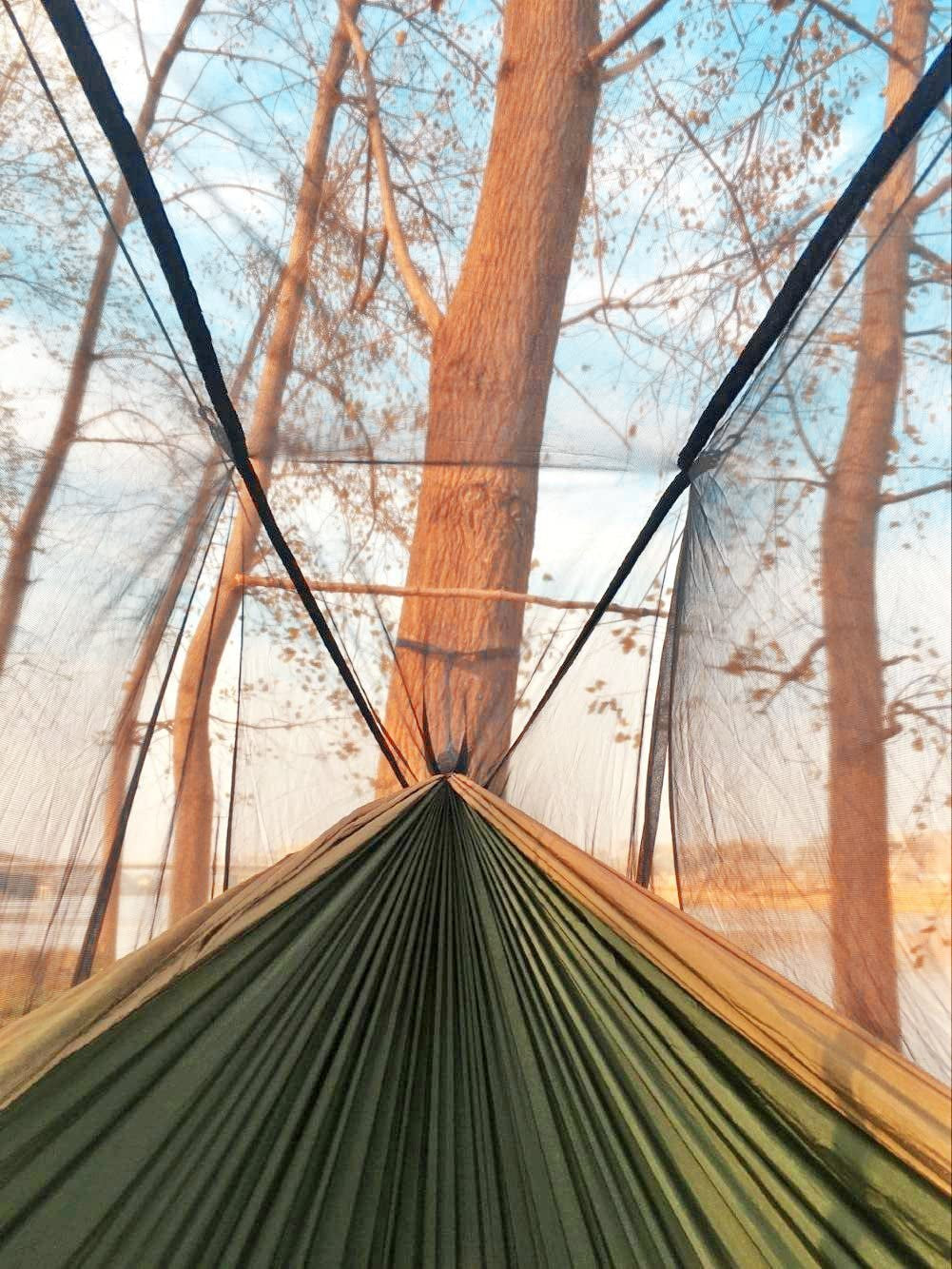 Ultimate Portable Camping Hammock - Perfect for Outdoor Adventures with Bug Net, 2 Person Capacity, and 10Ft Straps