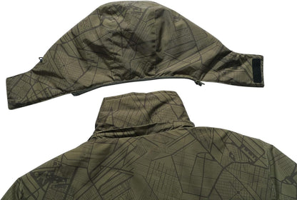 Stay Warm and Stylish with Our Men's Waterproof Ski Jacket - Perfect for Snowboarding and Winter Adventures!